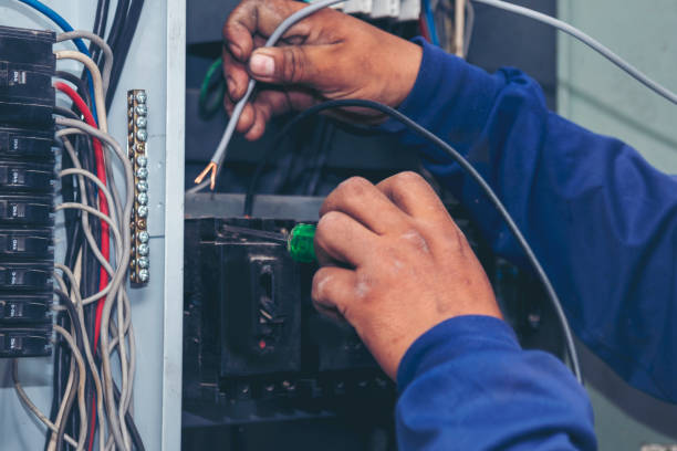 Best Emergency Electrician Near Me  in Silver Lake, FL