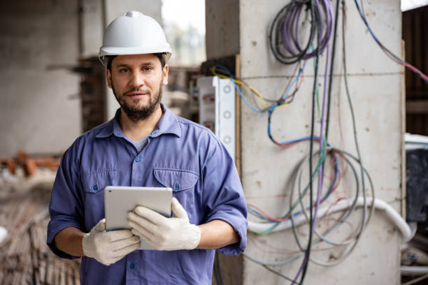 Best Licensed Electrician  in Silver Lake, FL
