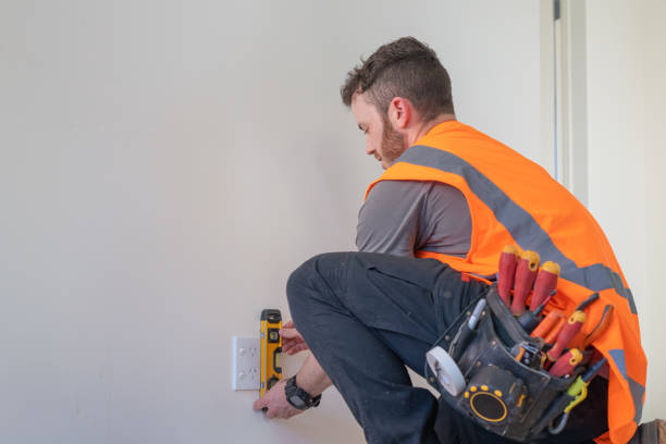 Best Circuit Breaker Repair  in Silver Lake, FL